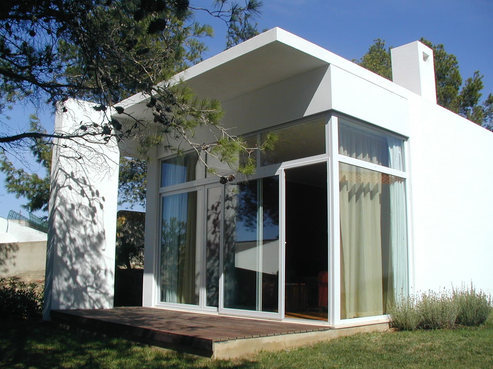 Moradia Estrada da Ribeira